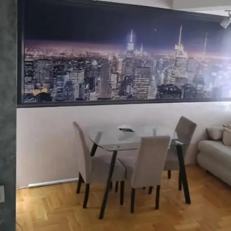 Kristina & Kriss 아파트