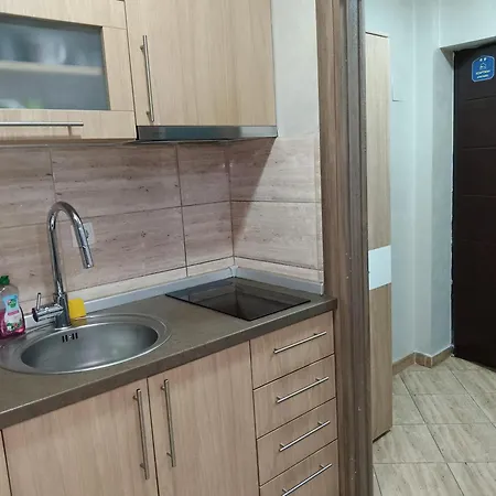 Kristina & Kriss 아파트 우지체