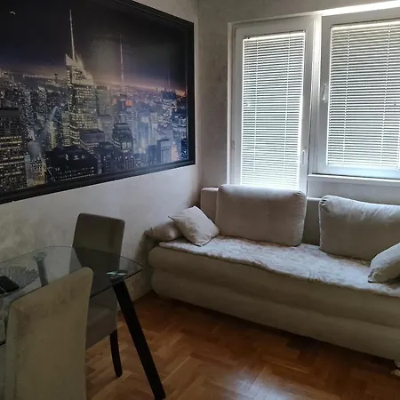 아파트 Kristina & Kriss 우지체