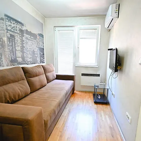 Kristina & Kriss 아파트