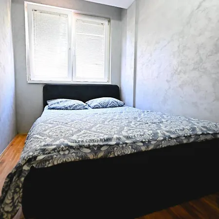 아파트 Kristina & Kriss *