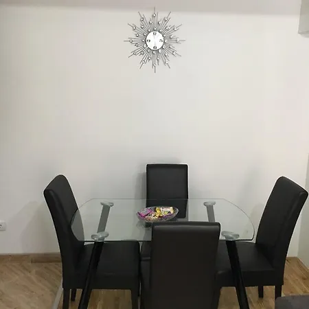 Kristina & Kriss * 우지체