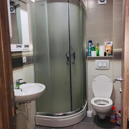 아파트 Kristina & Kriss 우지체