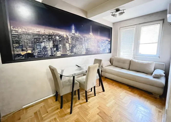 Kristina & Kriss Διαμέρισμα *